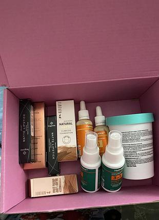 Новий бокс косметики neverti та bogenia