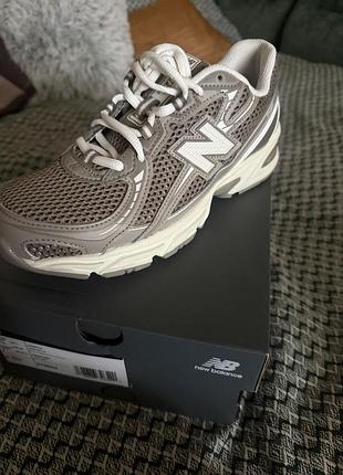 Кросівки new balance