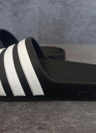 Шлепки adidas оригиналы 31р