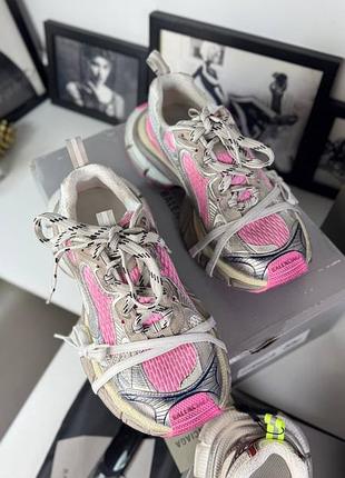 Кросівки 37,40