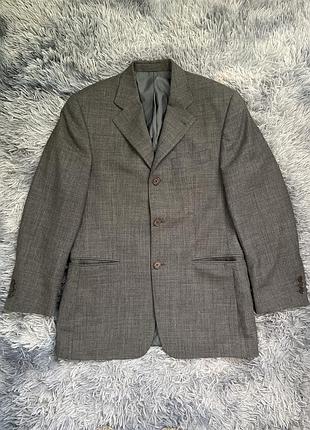 Чоловічий піджак