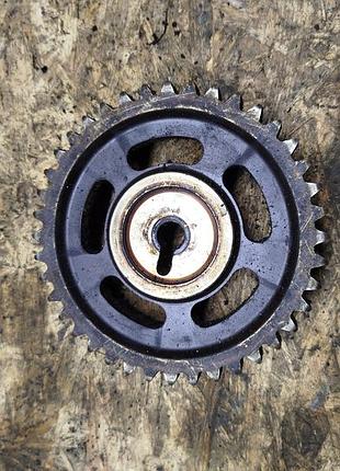 Шестерня розпредвала 62207405 chrysler voyager 3	3.3