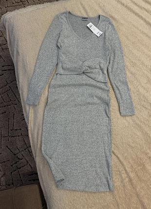 Плаття рубчик по фігурі