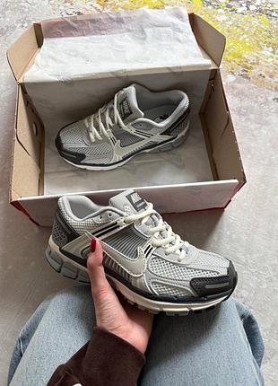 Nike air zoom vomero 5 grey black