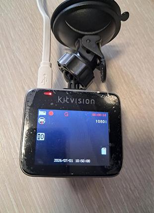 Автомобільний відеореєстратор kitvision. 6