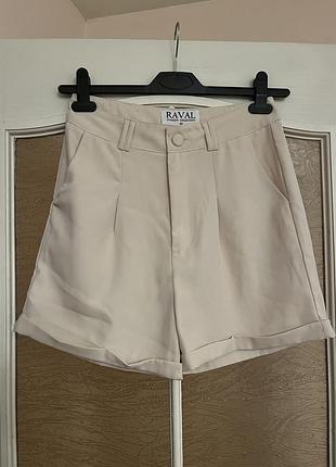 Базові класичні шорти жіночі