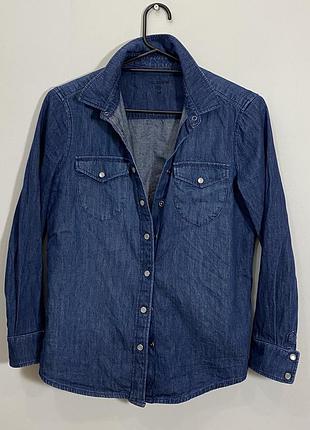 Синя джинсова сорочка від європейського бренду c&a