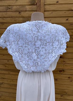 Светлое платье миди 5