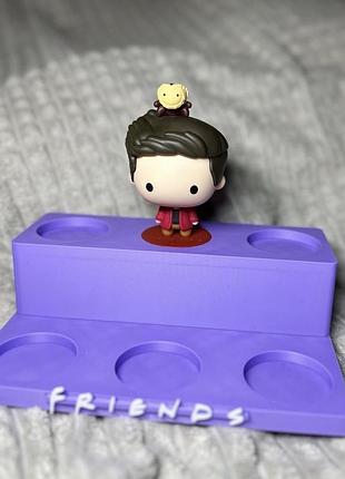 Підставка для фігурок друзі friends mcdonald’s