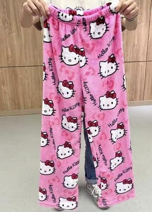Штани плюшеві піжамні домашні хелоу кіті hello kitty рожевого  кольору