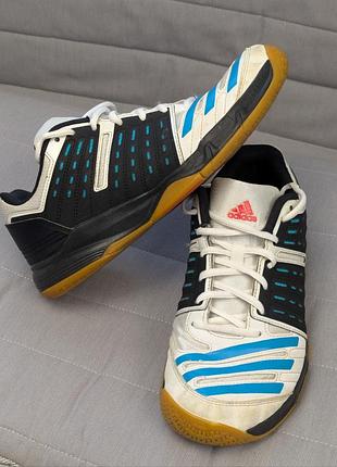 Кросівки adidas essence 42 р. волейбольні тенісні