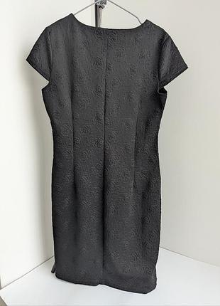 Маленька чорна сукня 2