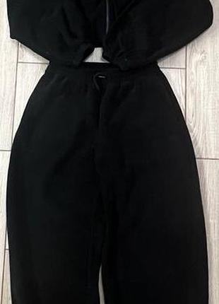 Флісовий теплючий костюм ,кофта укорочена m-l,майже новий