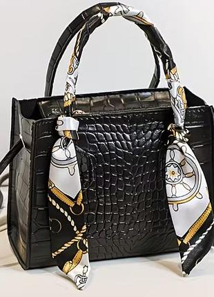 Маленька сумочка жіноча