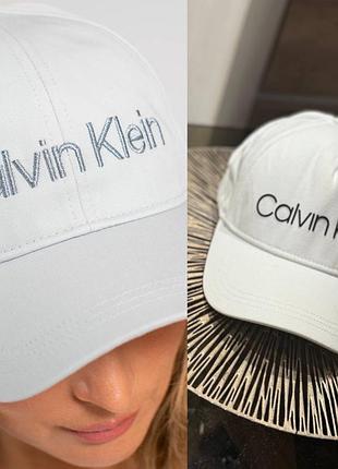 Стильна кепка