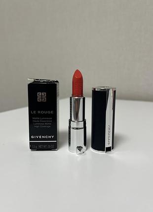 Помада givenchy le rouge
