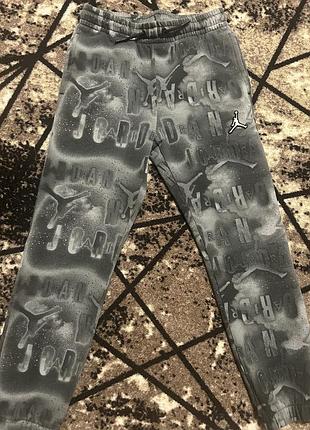Штани jordan