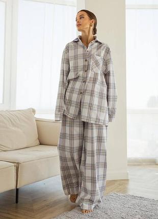 Жіноча байкова піжама в клітинку домашній костюм