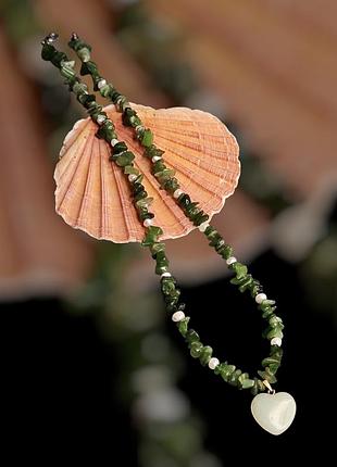 Намисто нефрит перли. кольє "серце" з натурального нефриту та перлів. серце з нефриту.