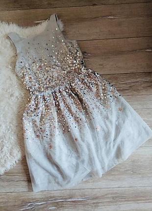 Сукня для дівчинки