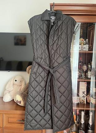 Безрукавка турецька довга з розрізами під пояс нова