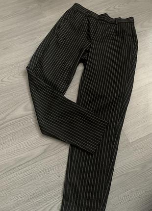 Брюки в полоску классические черные 36-38 размер object