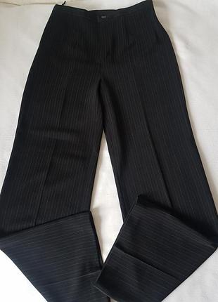 Модные широкие брюки с высокой посадкой из плотной ткани, обхват талии 75-80см, на поясе есть резинки