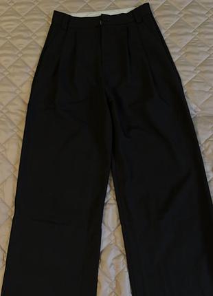 Чорні класичні палаццо