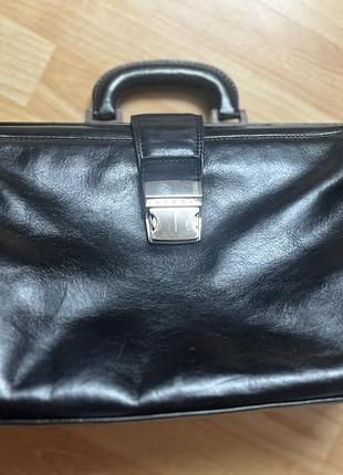 Сумка жіноча. саквояж