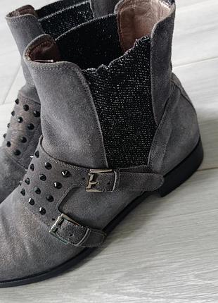 Ботинки жіночі 1