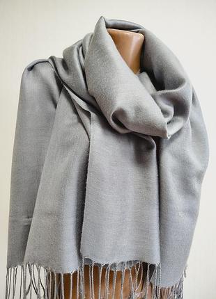 Шарф серый палантин