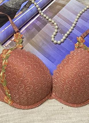 Intimissimi шикарный коралловый бюст с отличной декорацией