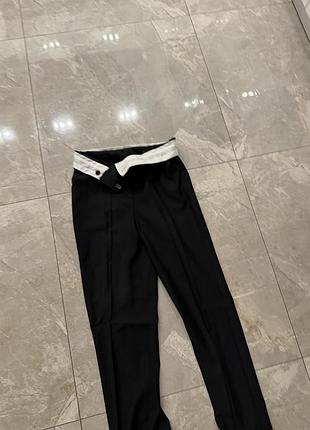 Класичнічорні брюки , стан ідеальний