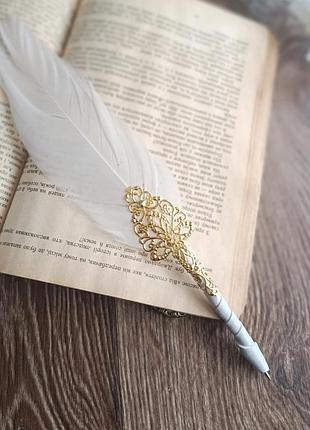 Шариковая ручка с пером. свадьбы, роспись