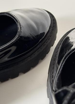 Стильні лаковані туфлі для дівчинки zara 5