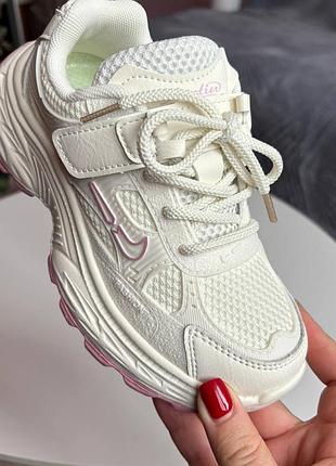 Білі кросівки для дівчинки 3