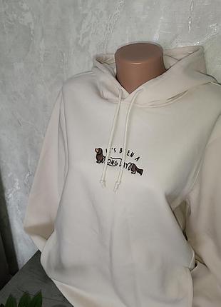 Мягкая утепленная толстовка с карманами