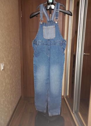 Джинсовий комбінезон