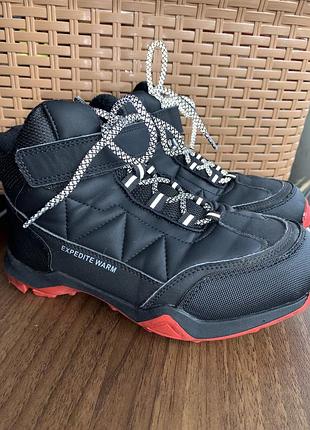 Кросівки зима 35-36р