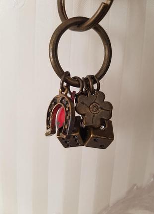 Для ключей латунь брелок из латуни nine west подкованая клевер клеша игральные кости