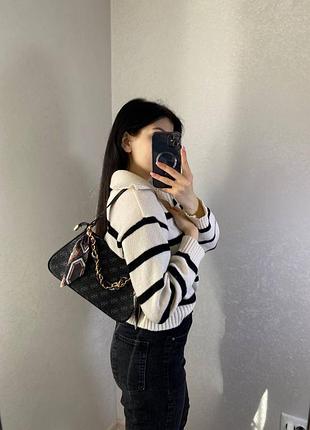 Сумка / багет / сумка на плече / клатч