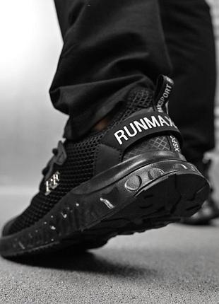 Чоловічі кросівки 9