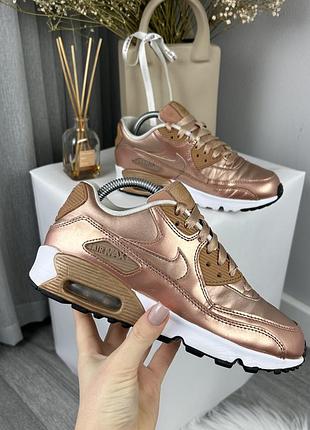 Жіночі оригінальні кросівки nike air max