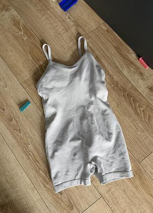 Ромпер в рубчик