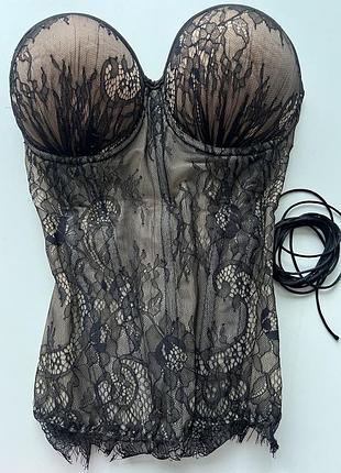 Корсет з мережива