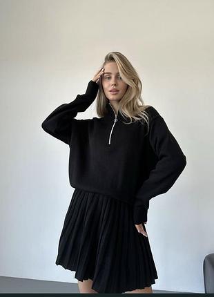 Трикотажний костюм, вʼязаний костюм зі спідницею