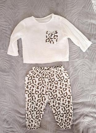 Мусліновий костюмчик для дівчинки