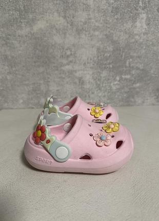 Капці на дівчинку