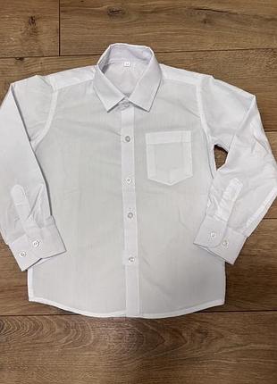 Біла базова сорочка на хлопчика 5-6 років, зріст 110-116 см