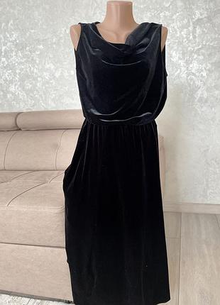 Розкішний оксамитовий велюровий жіночий костюм із спідницею